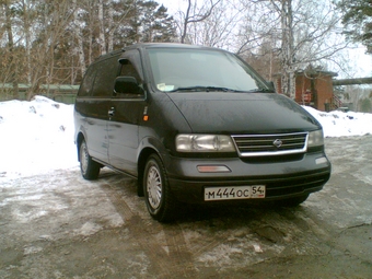 1995 Nissan Largo