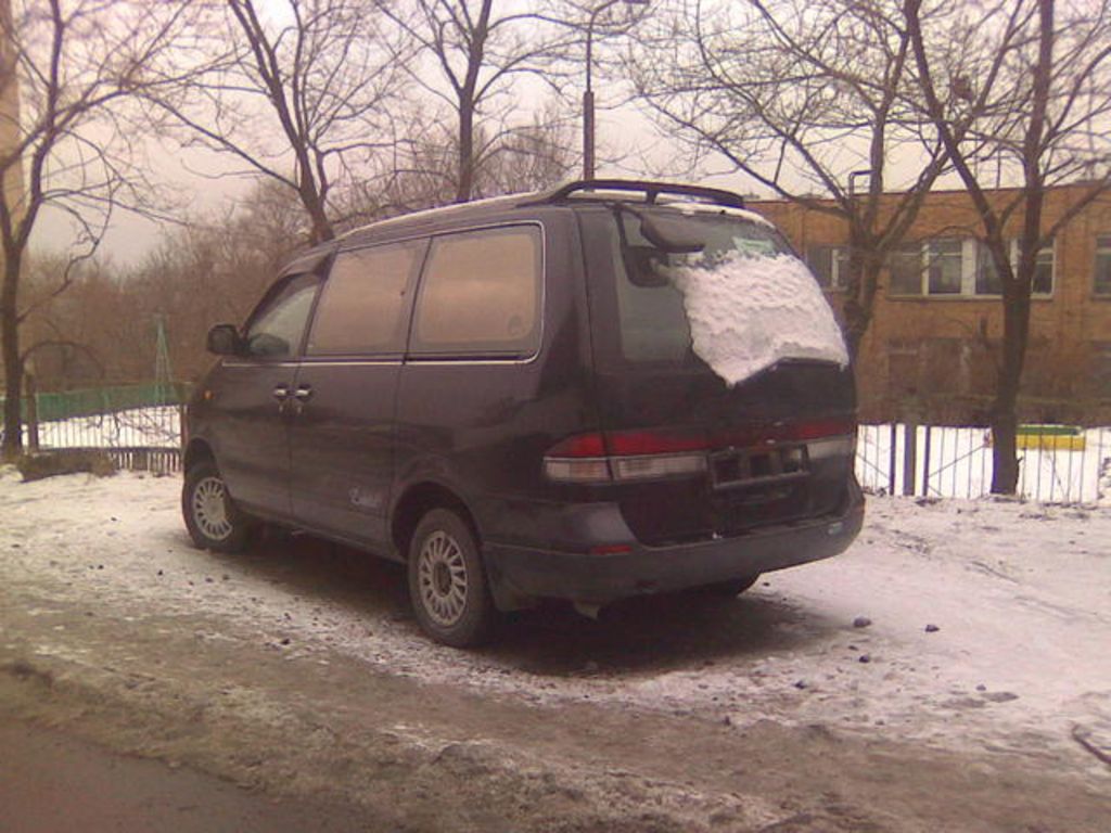 1995 Nissan Largo