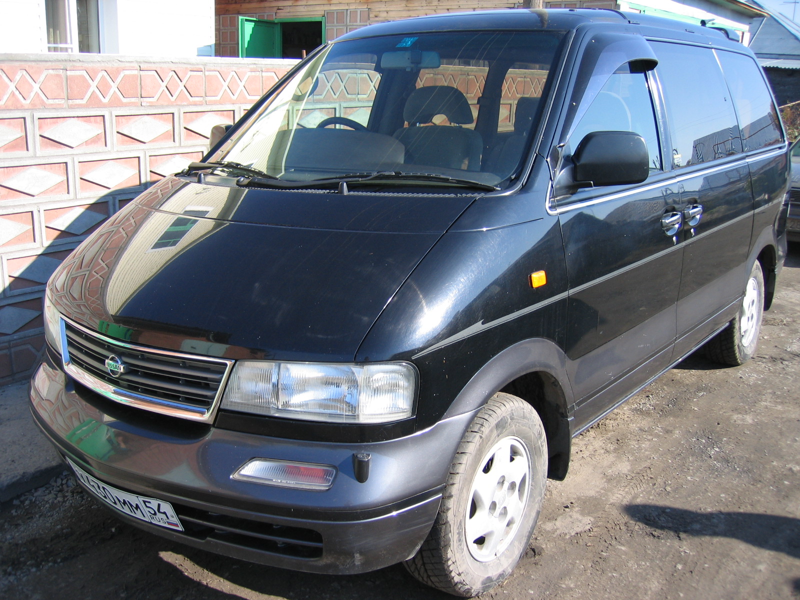 1996 Nissan Largo