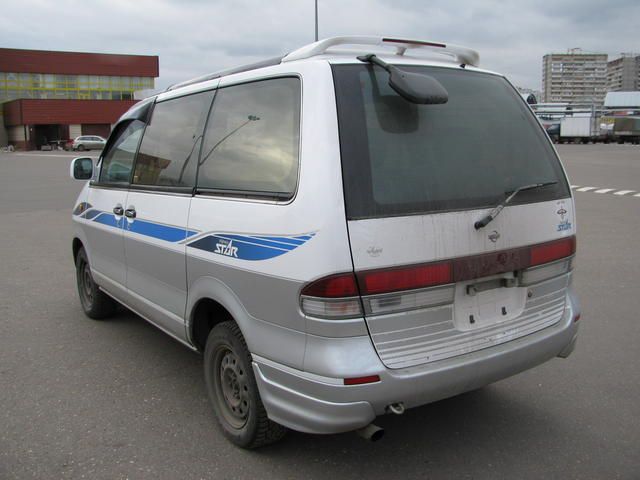 1996 Nissan Largo