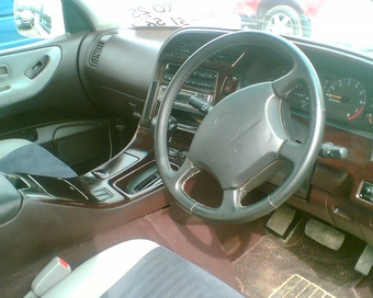 Nissan Largo
