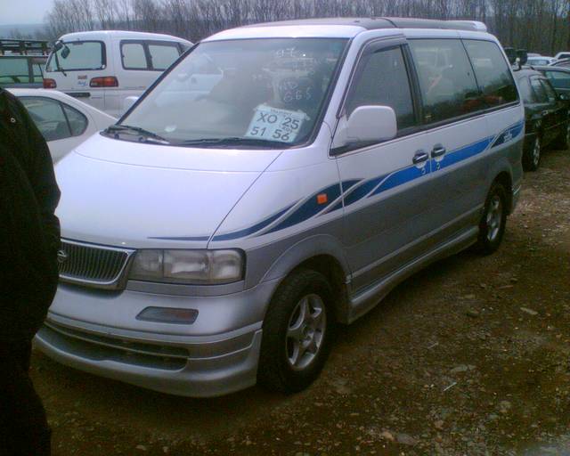 1997 Nissan Largo