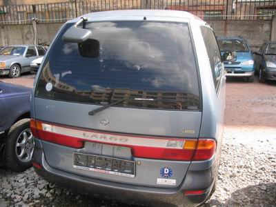 1997 Nissan Largo Pictures