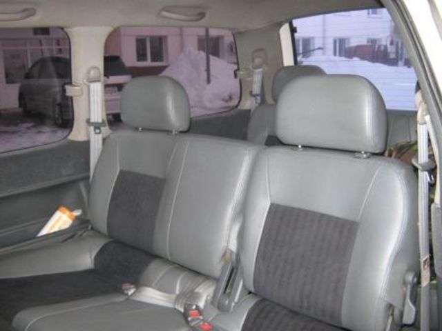 1998 Nissan Largo