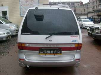 1998 Nissan Largo Pictures