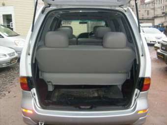 1998 Nissan Largo Pics