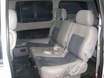 1998 Nissan Largo Pictures
