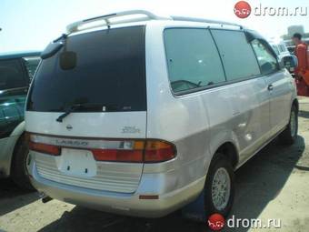 1999 Nissan Largo Photos