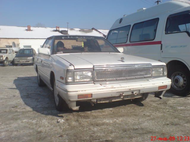 1986 Nissan Laurel