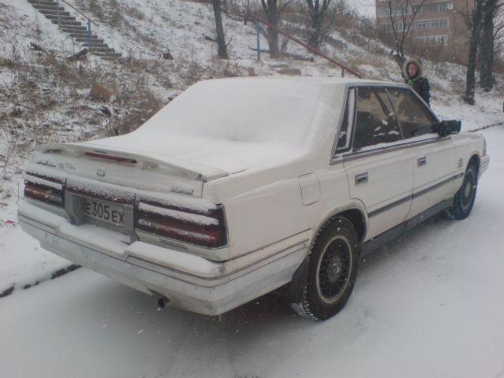 1987 Nissan Laurel