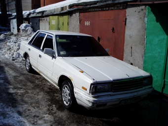 1989 Nissan Laurel