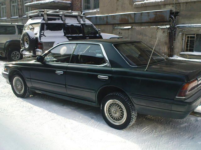 1989 Nissan Laurel