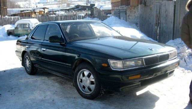 1989 Nissan Laurel