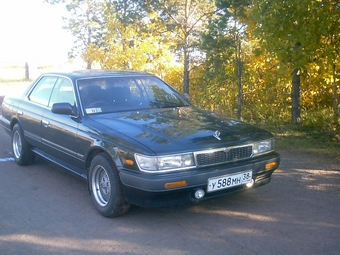 1990 Nissan Laurel