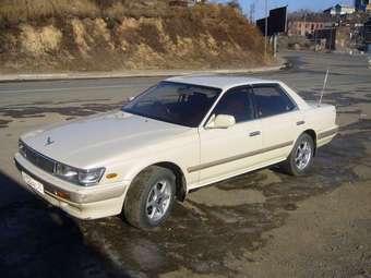 1990 Nissan Laurel