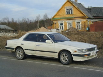 1991 Nissan Laurel