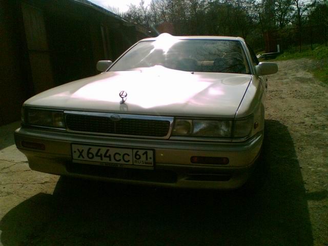 1991 Nissan Laurel