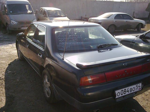 1993 Nissan Laurel