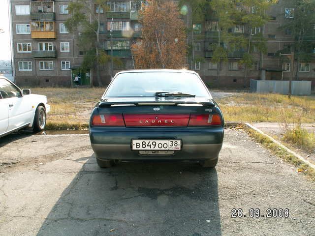 1993 Nissan Laurel