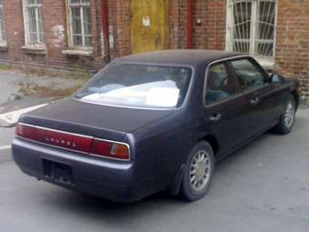 Nissan Laurel