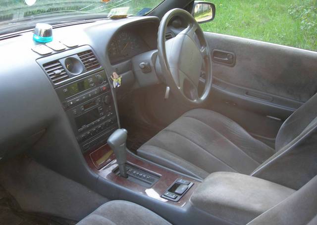 1994 Nissan Laurel