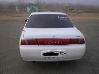 Nissan Laurel