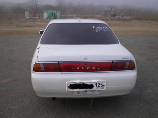 1994 Nissan Laurel