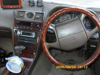 Nissan Laurel