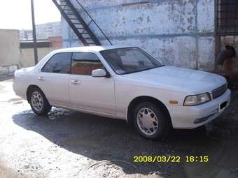 Nissan Laurel