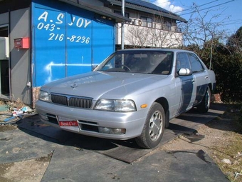 1995 Nissan Laurel