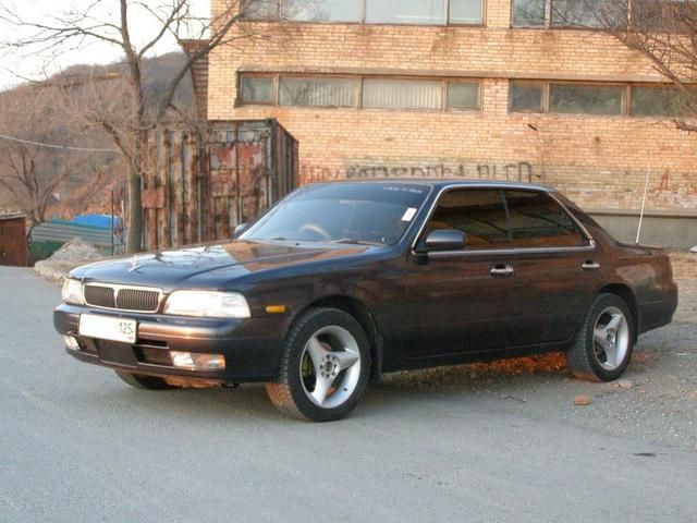 1995 Nissan Laurel