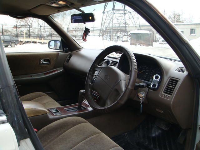 1995 Nissan Laurel