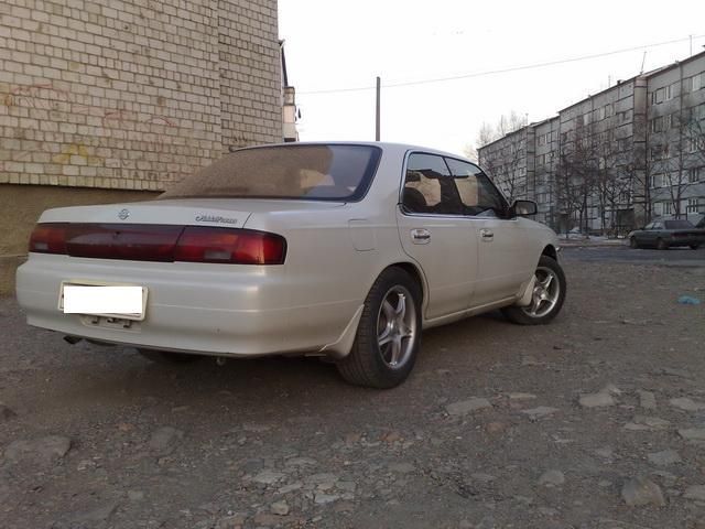 1996 Nissan Laurel