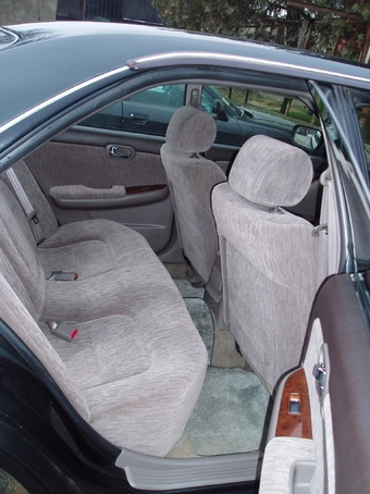 Nissan Laurel