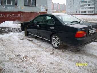 Nissan Laurel