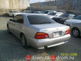 Nissan Laurel