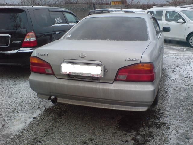 1997 Nissan Laurel
