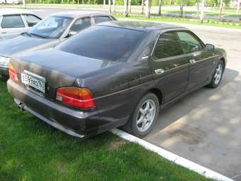 Nissan Laurel