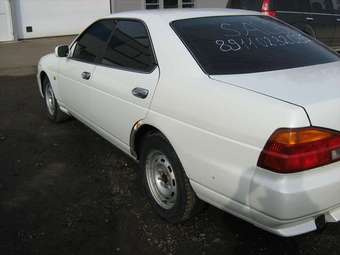 Nissan Laurel