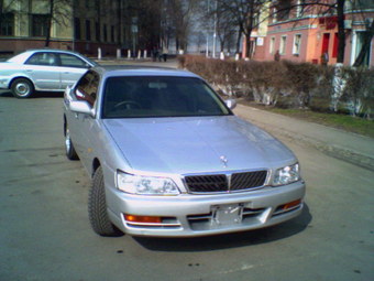 1997 Nissan Laurel Pics