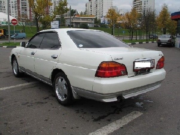 1998 Nissan Laurel