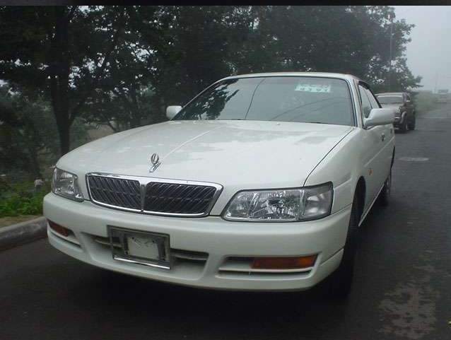1998 Nissan Laurel
