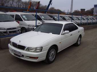 Nissan Laurel