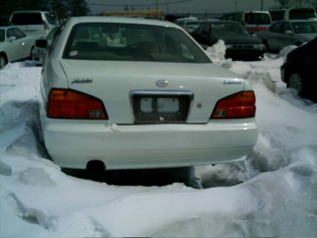 1998 Nissan Laurel