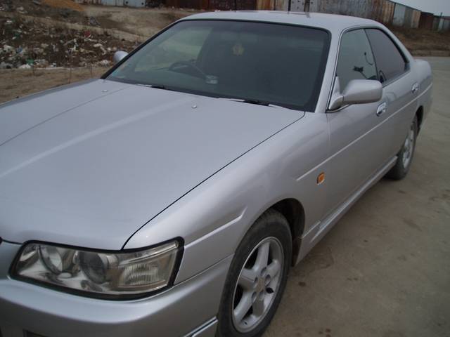 1998 Nissan Laurel