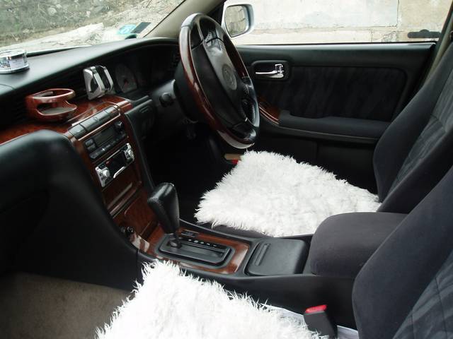 1998 Nissan Laurel