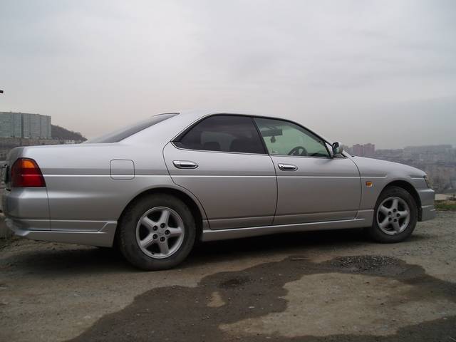 1998 Nissan Laurel