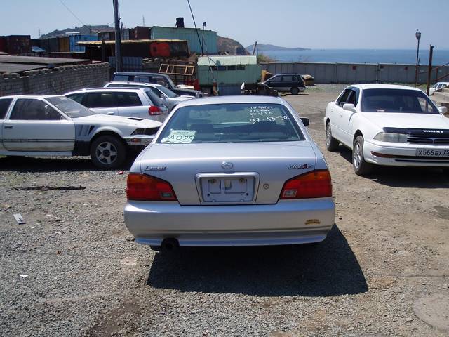 1998 Nissan Laurel