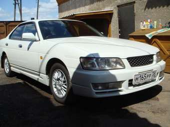 Nissan Laurel