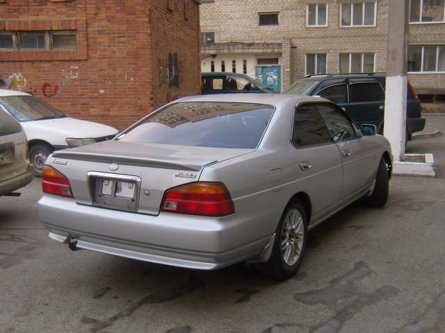 1998 Nissan Laurel